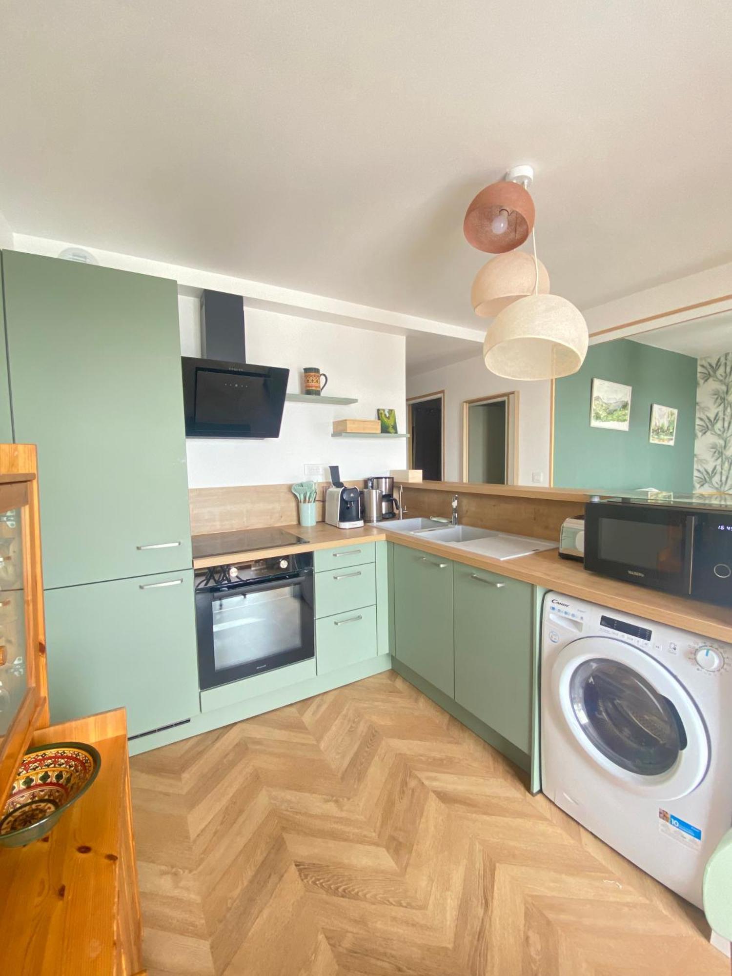 Etablissement 3 Etoiles Avec Ascenseur, 3 Appartements Lumineux Vue Port Avec Balcon, 200M De La Mer, Wifi Fibre, Tous Service Inclus Dieppe Exterior foto