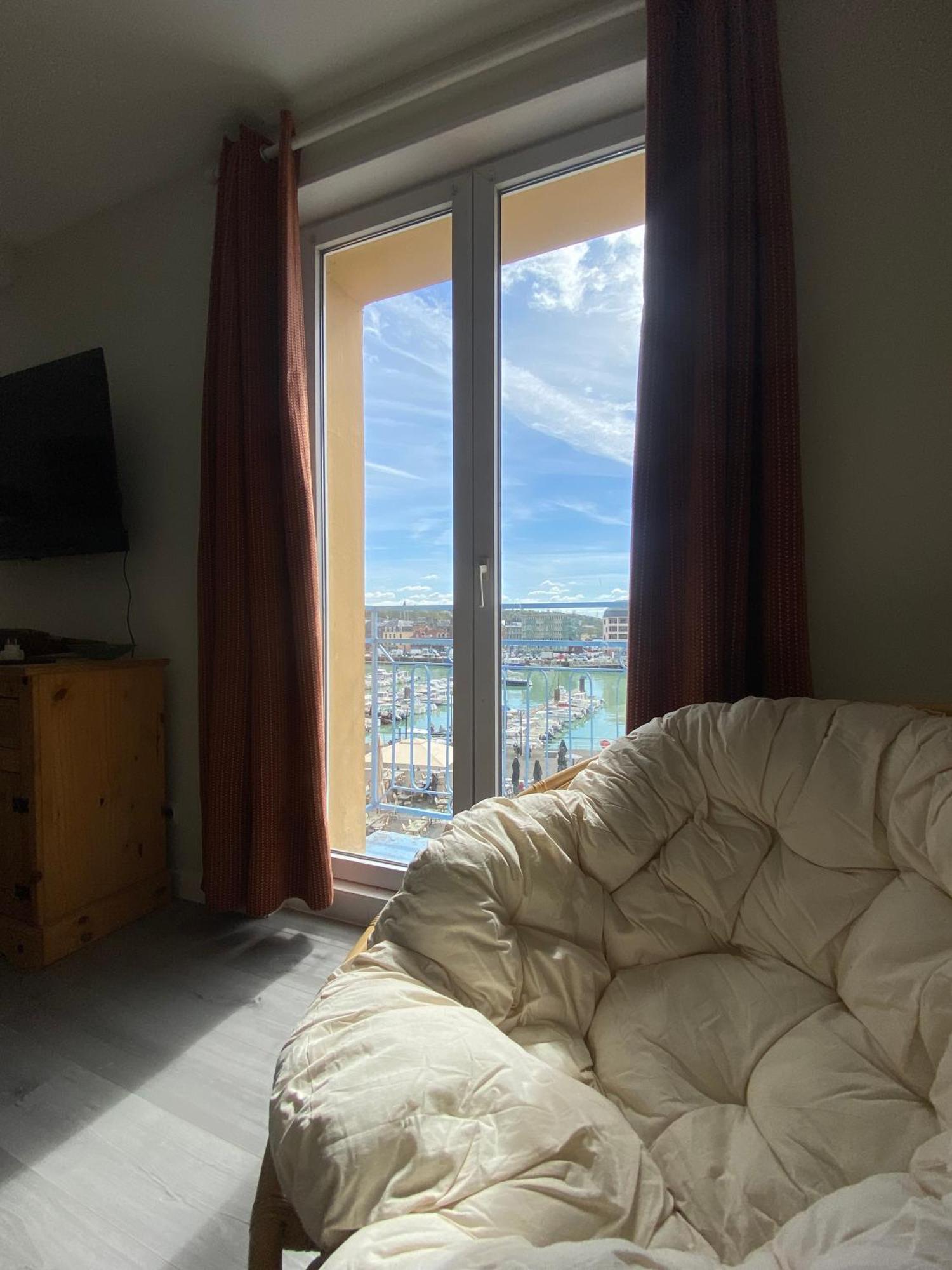 Etablissement 3 Etoiles Avec Ascenseur, 3 Appartements Lumineux Vue Port Avec Balcon, 200M De La Mer, Wifi Fibre, Tous Service Inclus Dieppe Exterior foto